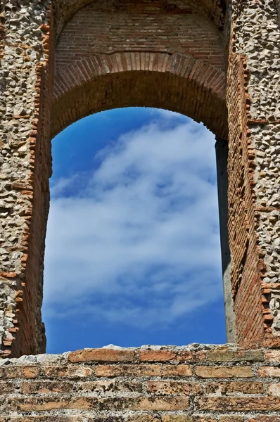 Arco antiguo —  Fotos de Stock