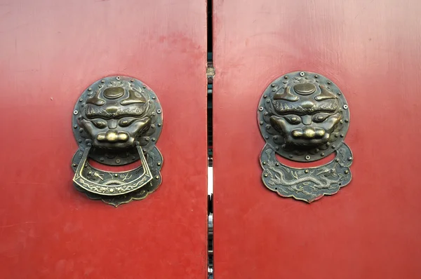 Gatekeeper on the door — Stock Photo, Image