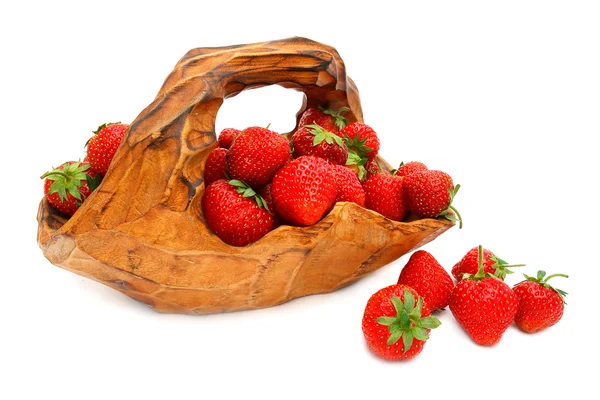 바구니에 담긴 딸기 — 스톡 사진