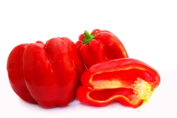 Einige rote Paprika — Stockfoto