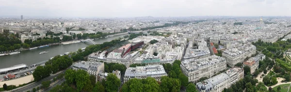 Panorama with Eiffel Tower, east — Stock Photo, Image