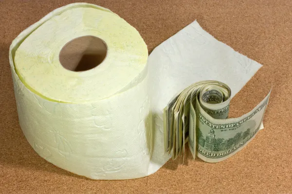 金钱或卫生纸? — 图库照片