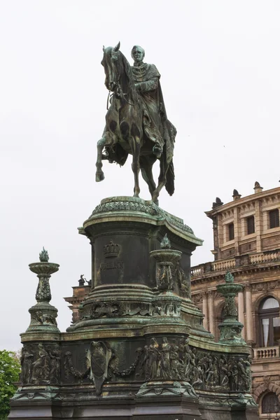 Άγαλμα του βασιλιά johann — Φωτογραφία Αρχείου