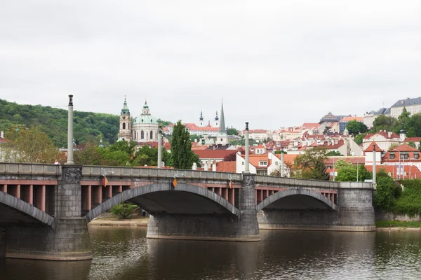 View of buildings and a bridge — Stock Photo, Image