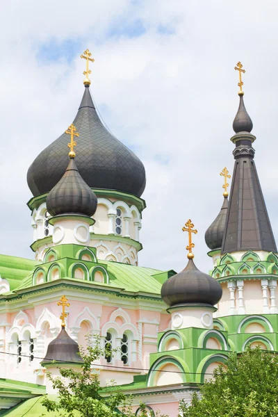 Russian orthodox church cupolas — Stock Photo, Image