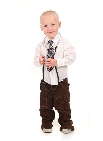 Stojící dítě předstírá, že doktor — Stock fotografie