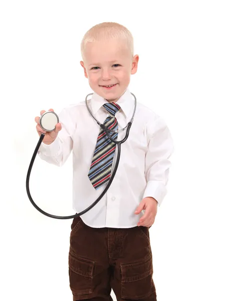 Jongen prentending om een arts — Stockfoto