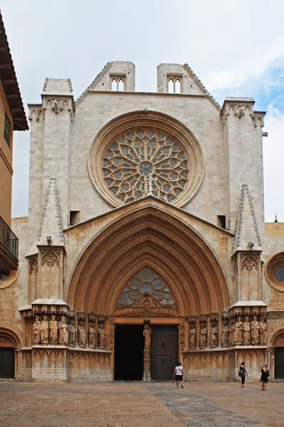 Tarragona cathedral facade — Stock Photo, Image