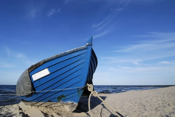 Blauwe vissersboot — Stockfoto