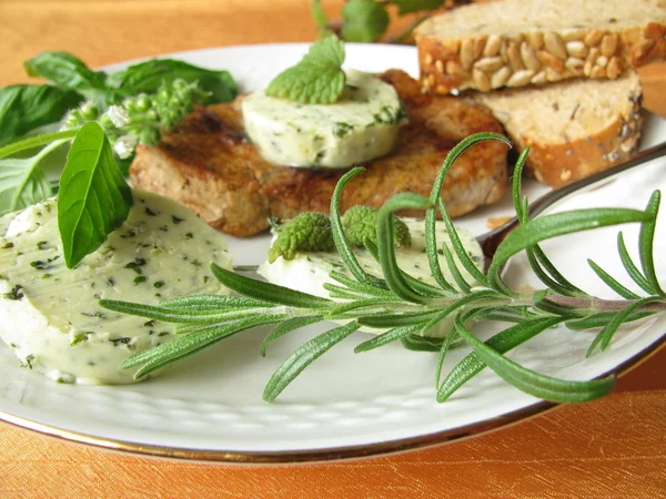 Steak with herbs butter — Stock Photo, Image