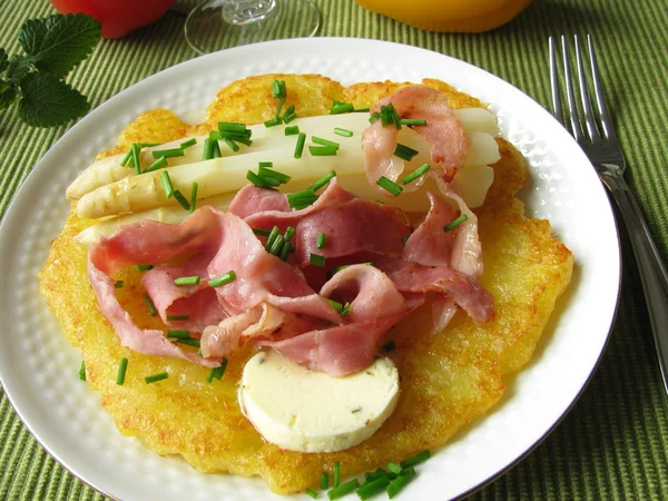 Potato pancake - Kartoffelpfannkuchen — Stock Photo, Image