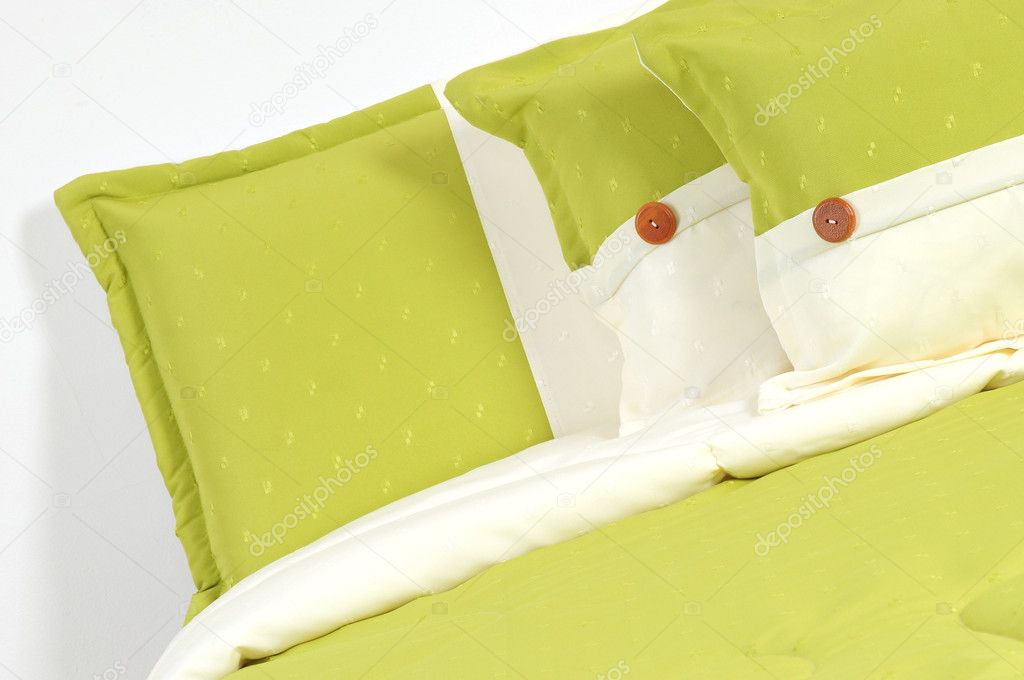 Green bedding.