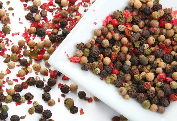 Mengsel van kleurrijke peper — Stockfoto