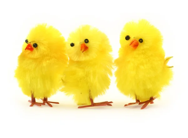 Tre påsk leksak kycklingar — Stockfoto