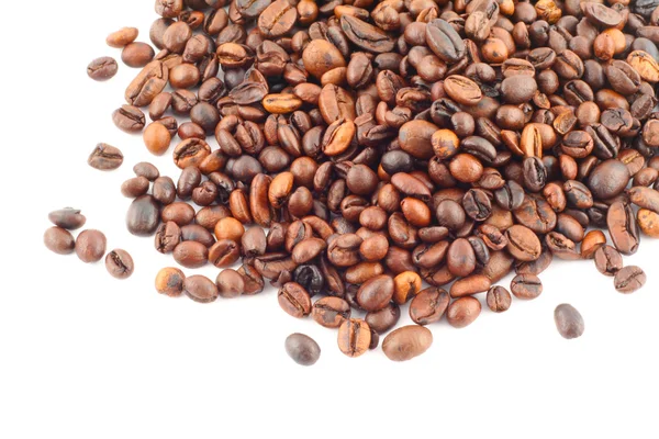 白地にこぼれたコーヒー豆 — ストック写真