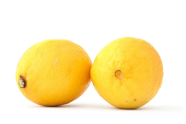 Két friss citrom, fehér — Stock Fotó