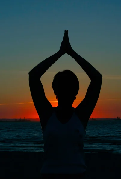 Abendliches Yoga — Stockfoto