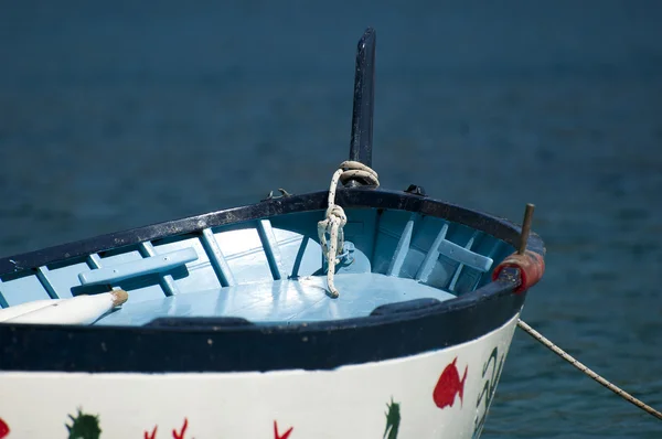 Starą łodzią — Zdjęcie stockowe