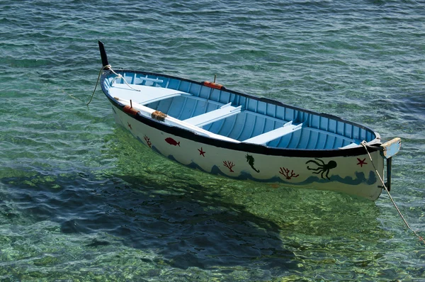 Vecchia barca a remi — Foto Stock