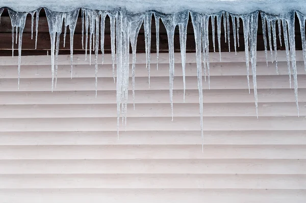 冬季冰柱 — 图库照片