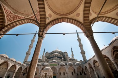 Sultanahmet Camii avlusunda