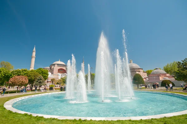 Hagia Sofia e fonte — Fotografia de Stock