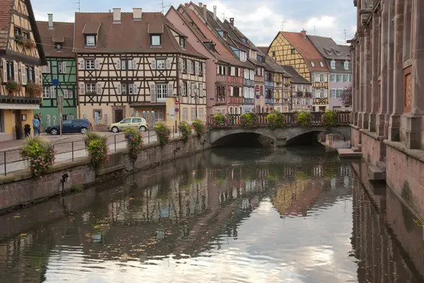 Ein Kanal in Straßburg — Stockfoto