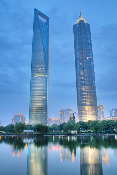 Skyskrapor i shanghai — Stockfoto