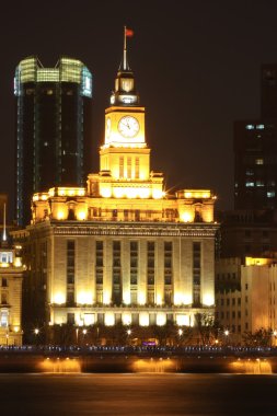 shanghai bund adlı eski bina