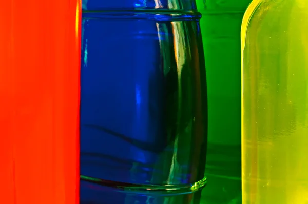Frascos de colores brillantes . — Foto de Stock