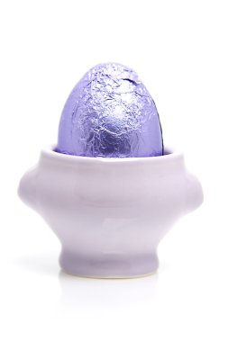 Mor Paskalya yumurtası Kupası