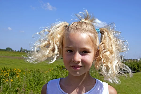 Portait Hollandalı bir sarışın kız — Stok fotoğraf