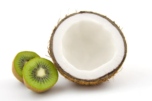 Coconut and kiwi — Stock Photo, Image
