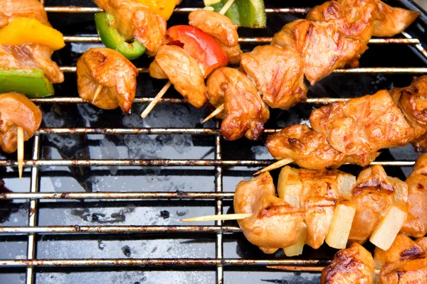 BBQ meat with paprika and pineapple — Stock Photo, Image