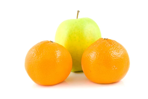 Mandarina fresca y manzana — Foto de Stock
