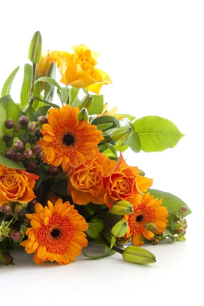 Boeket van oranje bloemen — Stockfoto