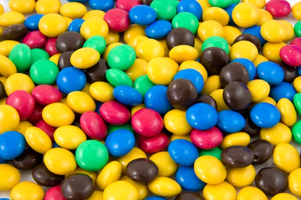 Kolorowe cukierki czekoladowe — Zdjęcie stockowe