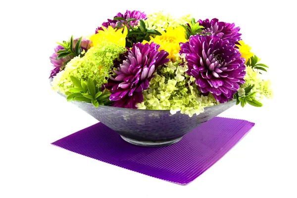 Bowl with dahlia arrangement — Stock Photo, Image
