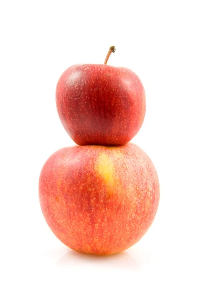 Duas maçãs empilhadas — Fotografia de Stock