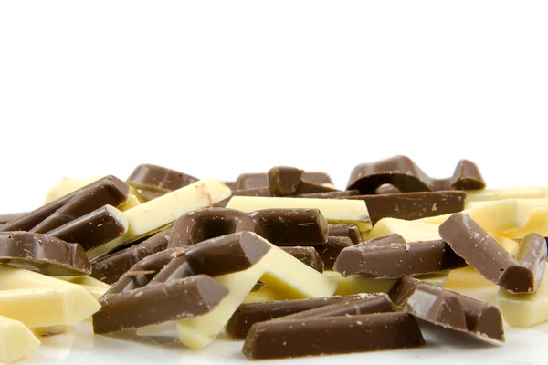 Cartas de caramelo de chocolate blanco y marrón de cerca —  Fotos de Stock