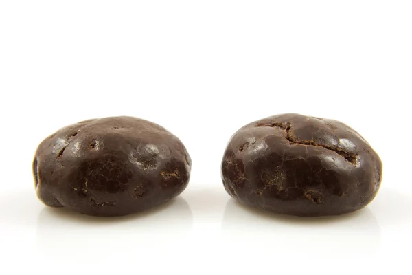 两个巧克力姜坚果中特写 — 图库照片