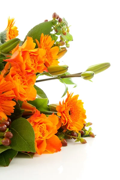 Bukett av orange blommor — Stockfoto