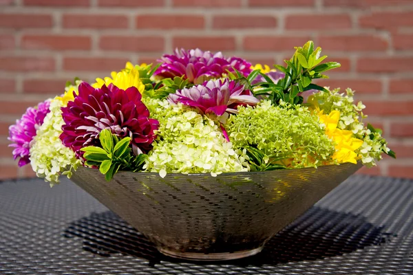 Blomsterarrangemang — Stockfoto