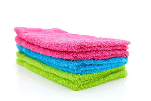 Stapel kleurrijke handdoeken — Stockfoto