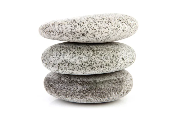 Stapel aus grauen Steinen — Stockfoto