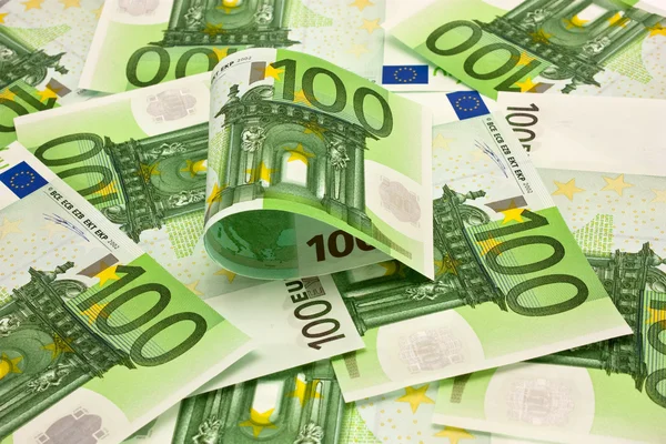 Pilha de dinheiro 100 euros — Fotografia de Stock