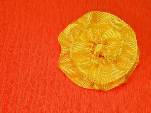 Yellow ribbon flower — Stock Photo, Image