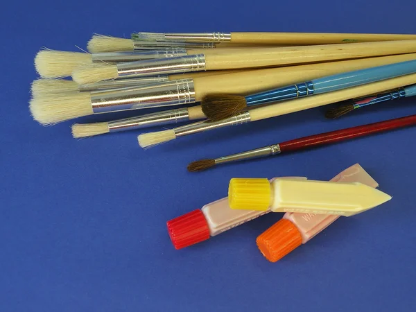 Brush and colors — Stock Photo, Image