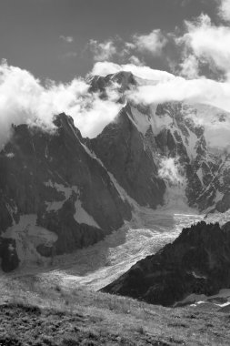 Mont Blanc clipart
