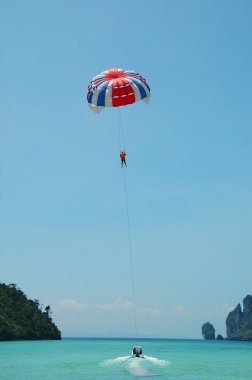 Parasailing clipart